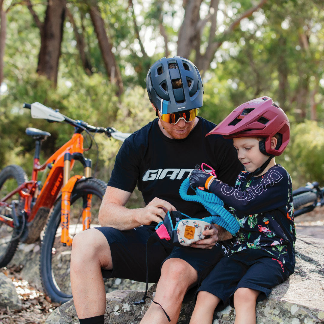MTB TOW ROPE + KIDS HIP PACK COMBO